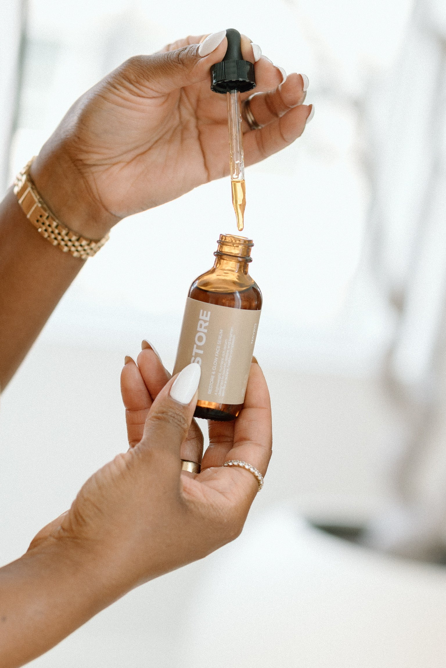Restore & Glow Face Serum